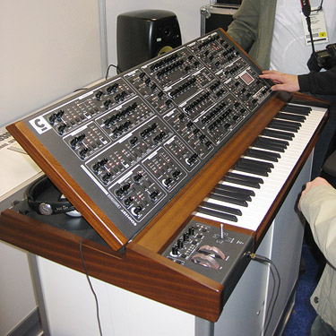 Stefan Schmidt analog synth